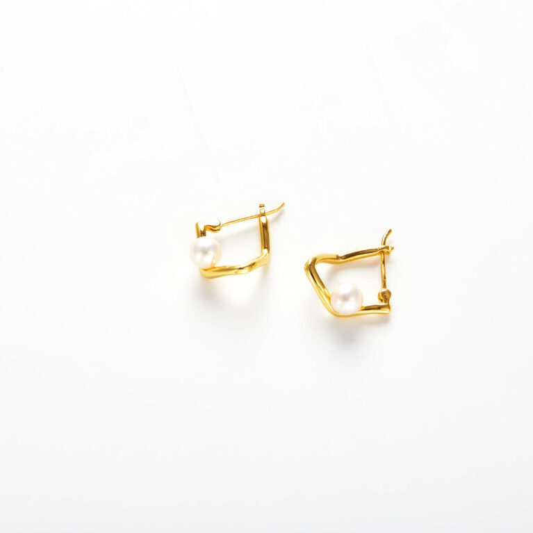 First Glance Earrings — Freshwater Pearl in 18K Gold-Plated S925 Sterling Silver
